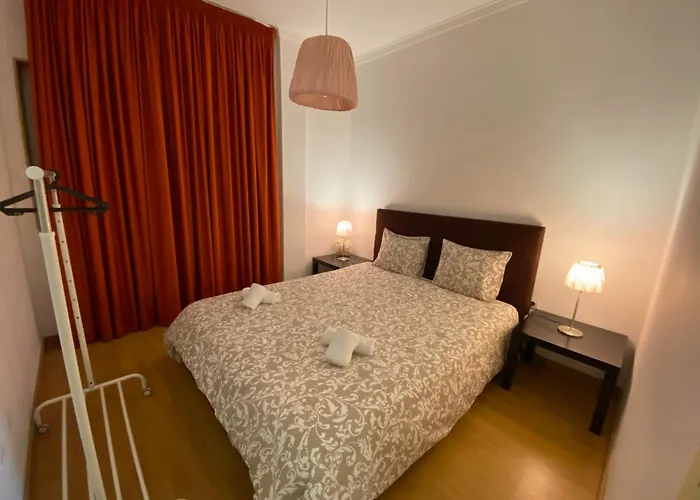 Peter Flat - Rio Douro & Caves Vinho Do Porto